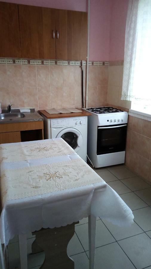 Квартира Рядом Севастопольская Площадь,Добробут,Жуляны كييف المظهر الخارجي الصورة